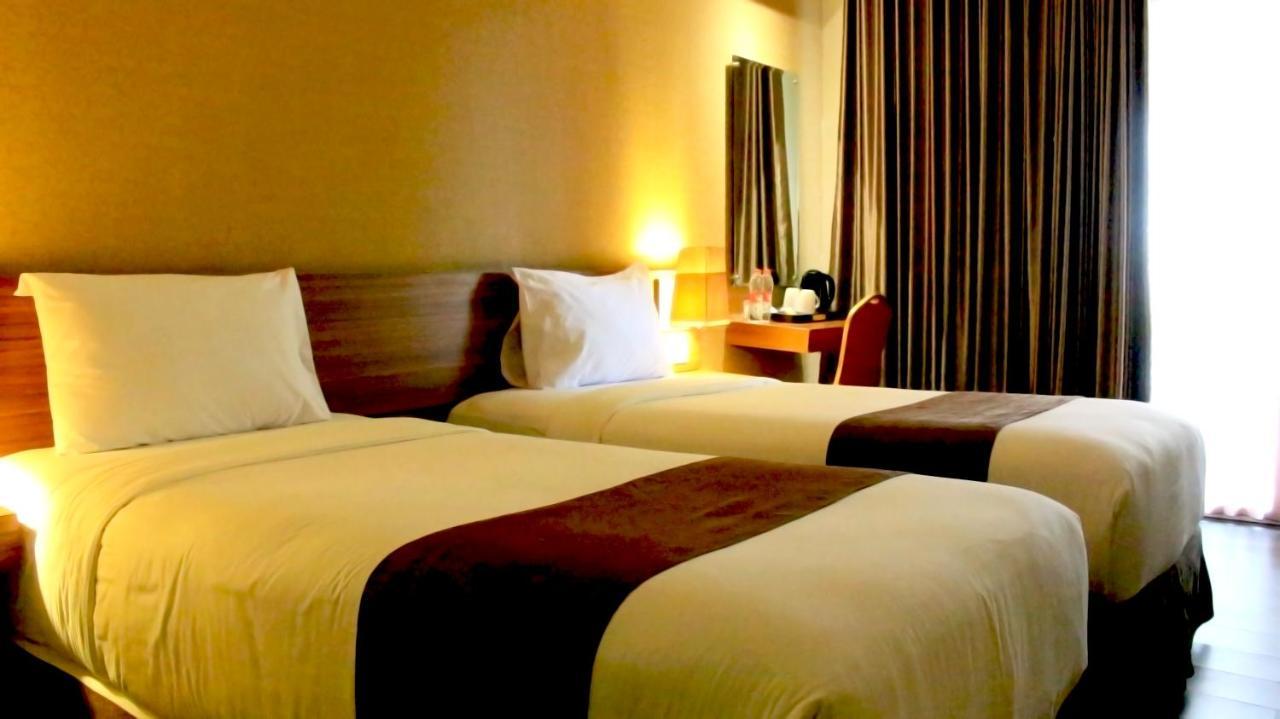 H Boutique Hotel Jogjakarta Γιογκιακάρτα Εξωτερικό φωτογραφία