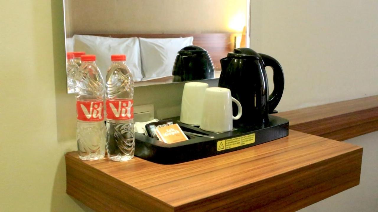 H Boutique Hotel Jogjakarta Γιογκιακάρτα Εξωτερικό φωτογραφία