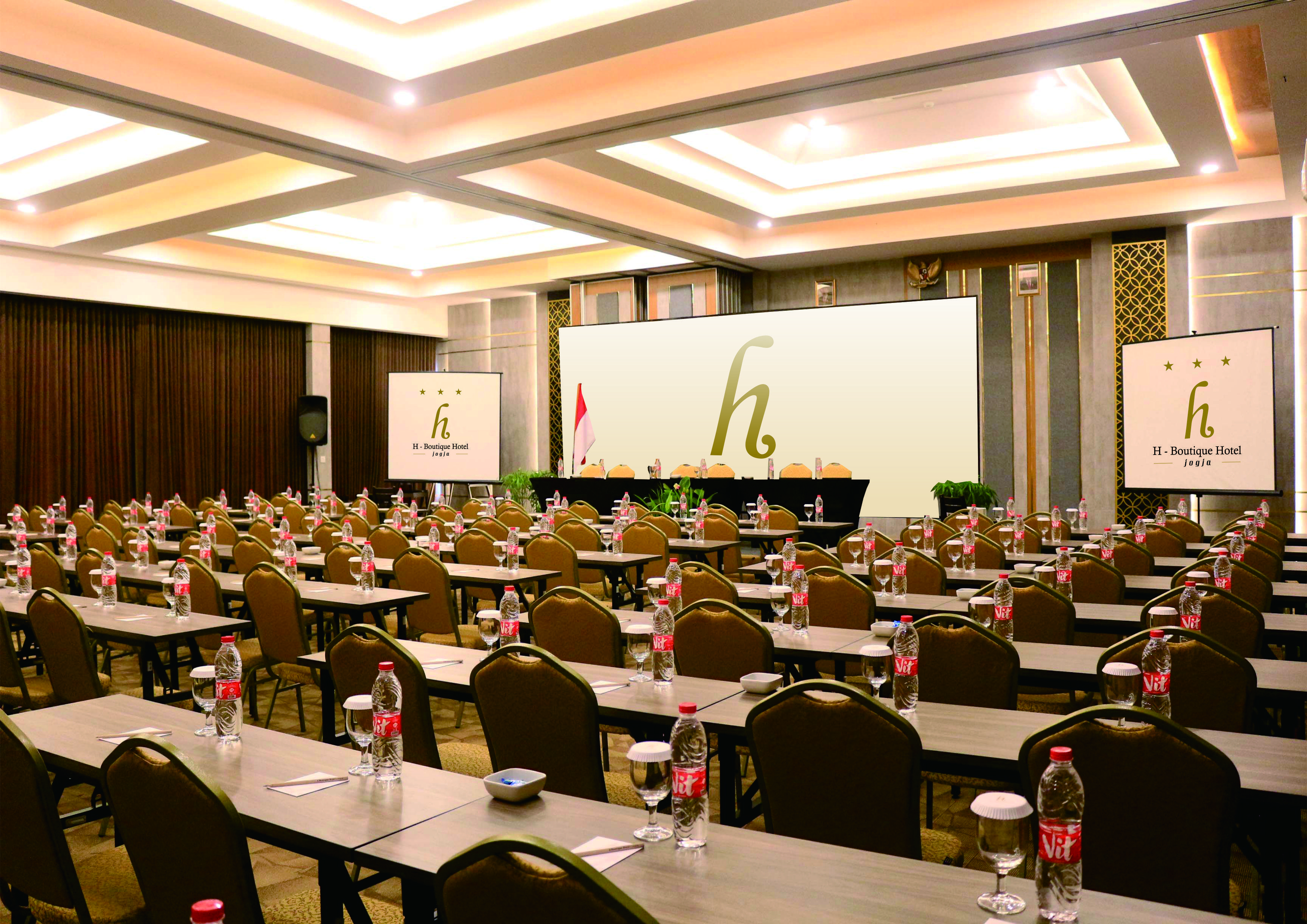 H Boutique Hotel Jogjakarta Γιογκιακάρτα Εξωτερικό φωτογραφία
