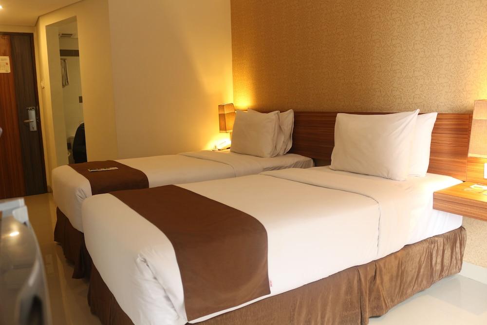 H Boutique Hotel Jogjakarta Γιογκιακάρτα Εξωτερικό φωτογραφία